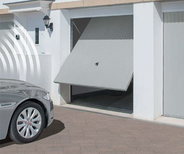 Tilt Doors – Durable up-and-over doors for residential, commercial, and industrial properties